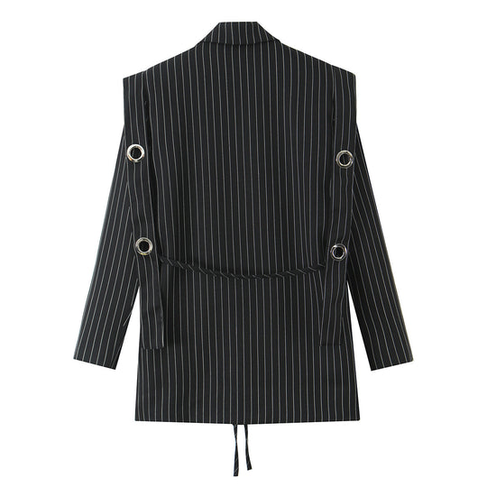 Damen Nadelstreifen-Blazer mit Zierösen und Tunnelzugtaillierung Nord Taschen