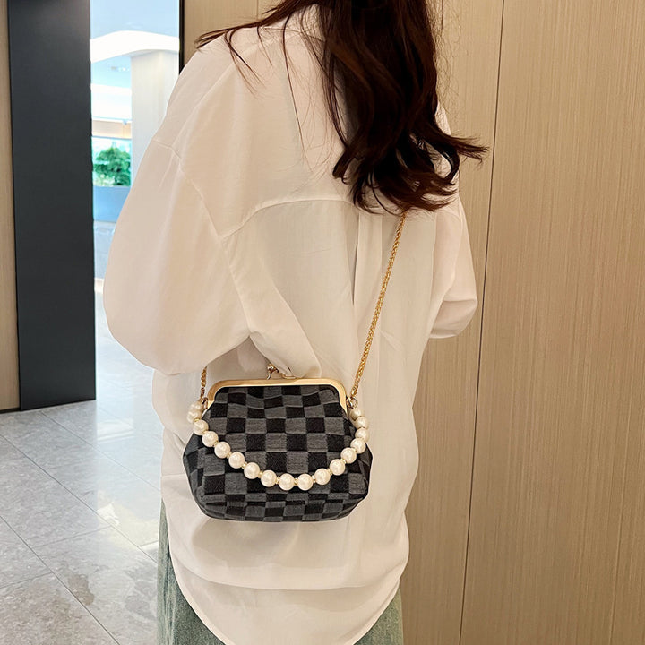Damen elegante Beuteltasche mit Perlenschmuck Nord Taschen