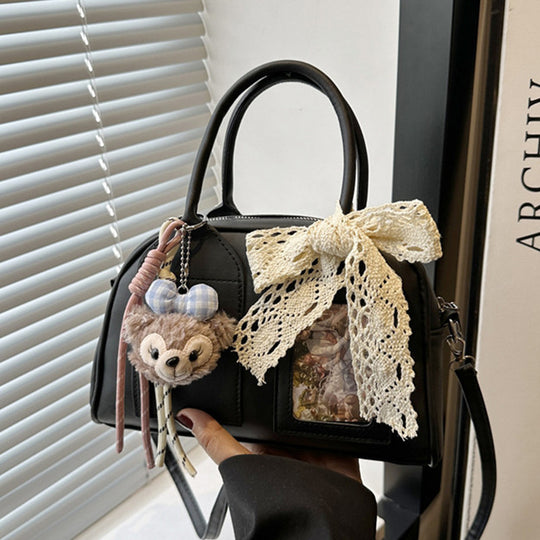 Damen Mini-Handtasche mit niedlichem Plüschanhänger und filigraner Schleifenverzierung Nord Taschen