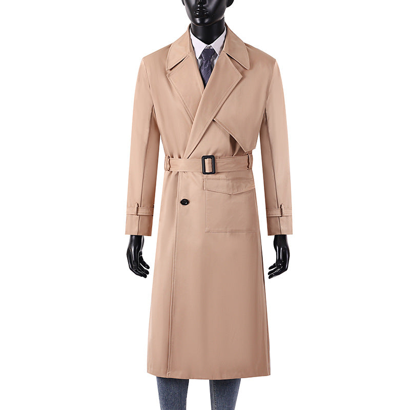 Herren Langmantel im Trenchcoat-Stil mit Sturmklappe, asymmetrischen Taschen und klassischem Revers Nord Taschen