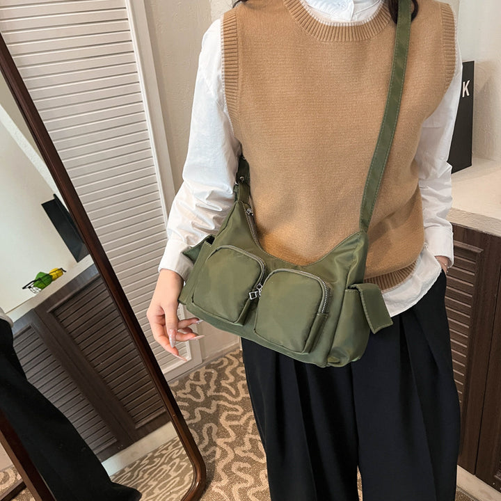 Damen Umhängetasche mit praktischen Vorderfächern und modischem Design Nord Taschen