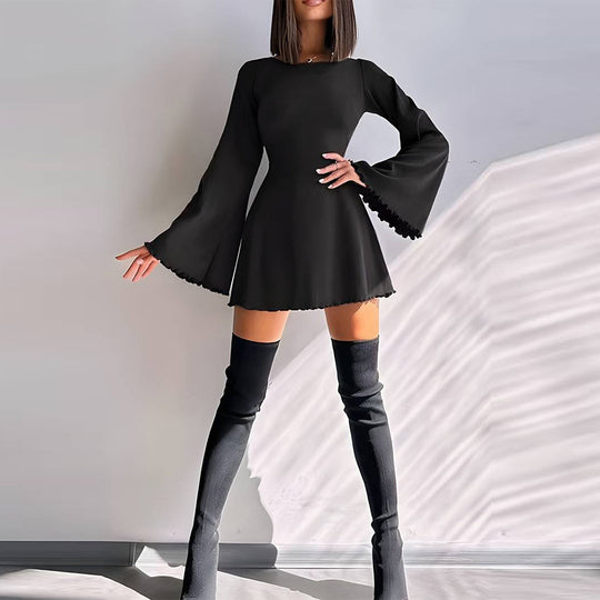 Damen A-Linien Minikleid mit ausgestellten Trompetenärmeln und taillierter Silhouette Nord Taschen
