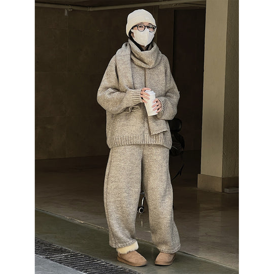 Damen Relaxter Grobstrick-Raglanpullover mit weitem Bund und geripptem Abschluss Nord Taschen