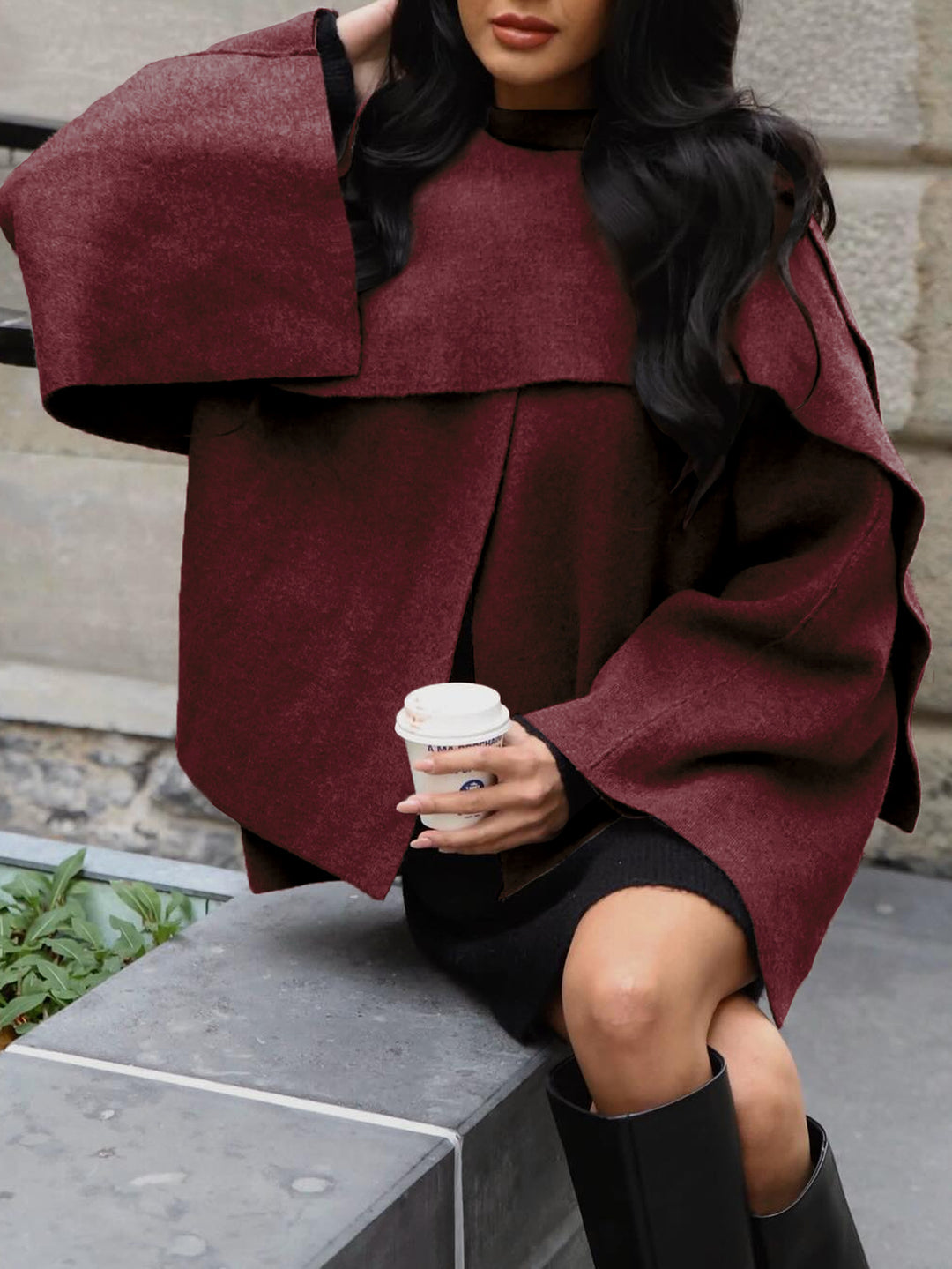 Damen Kurze Capejacke im Lagenlook aus Wollmix mit weitem Fledermausärmel Nord Taschen