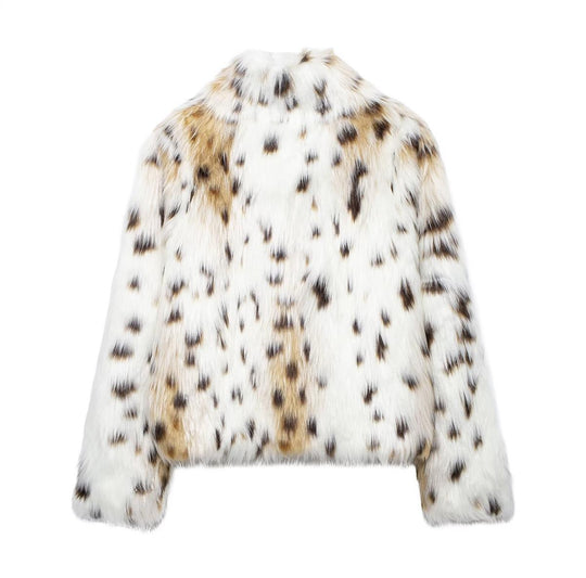 Damen Kurzjacke aus luxuriösem Kunstpelz mit gefleckter Felloptik und gerader Silhouette Nord Taschen