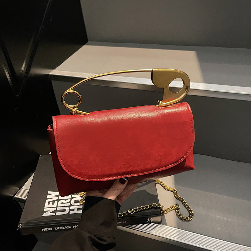 Damen elegante Handtasche mit künstlerischem Metallgriff Nord Taschen
