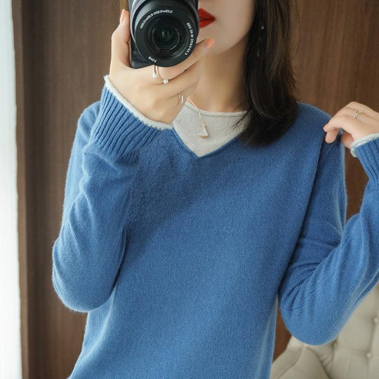 Damen Weicher V‑Ausschnitt-Pullover aus Kaschmir‑Look mit kontrastierter Kantenverzierung Nord Taschen