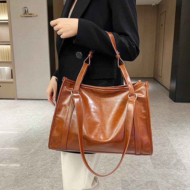 Damen modische Schultertasche mit strukturiertem Design Nord Taschen