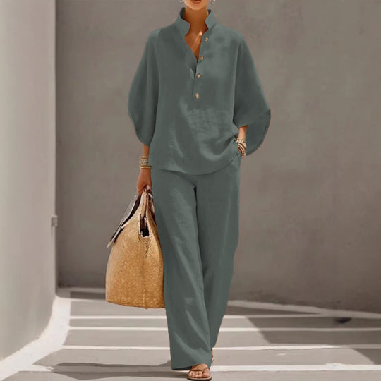 Damen Leichtes Leinen-Loungewear-Set mit Stehkragen Knopfleiste und weitem Marlene-Schnitt Nord Taschen