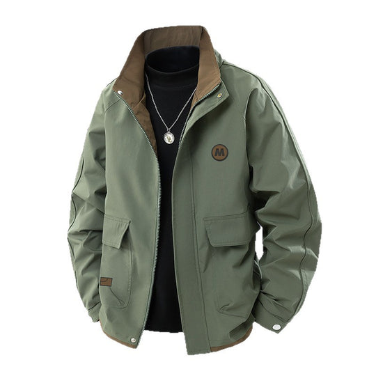Herren Kurz geschnittene Softshell‑Utility‑Jacke mit Stehkragen und Pattentaschen Nord Taschen