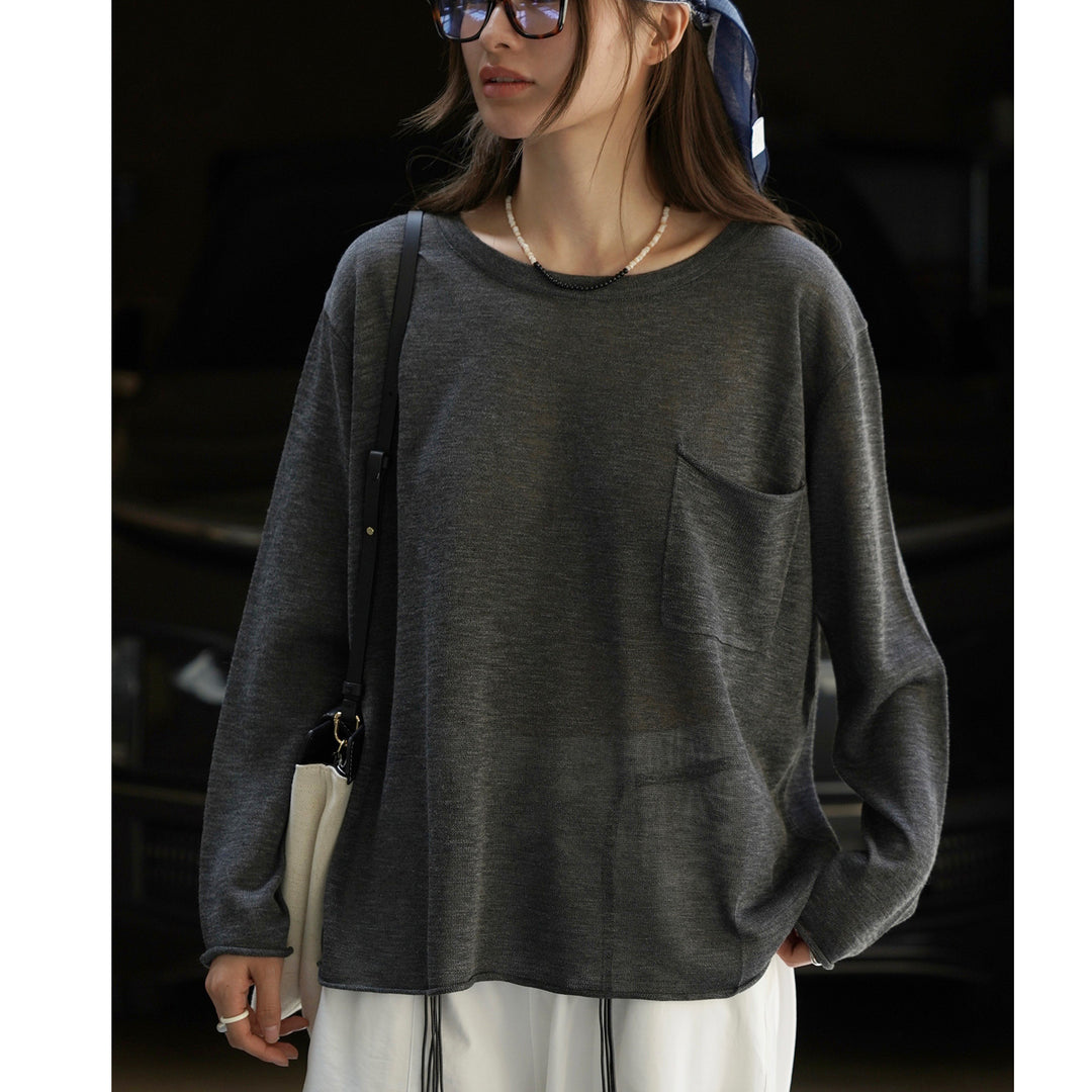 Damen Weites leichtes Feinstrick-Longsleeve mit Brusttasche und Rundhalsausschnitt Nord Taschen