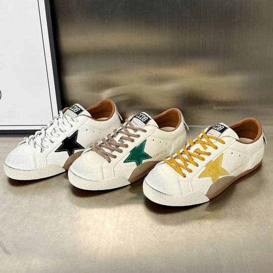 Damen Sneakers im sportlichen Design mit markantem Stern-Detail und ergonomischer Dämpfung