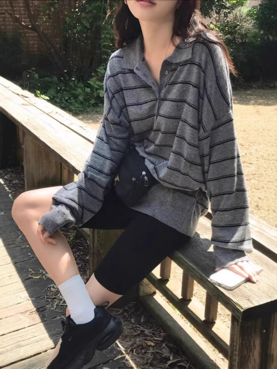 Damen Oversize-Polokragen-Strickpullover mit Streifen und halber Knopfleiste Nord Taschen