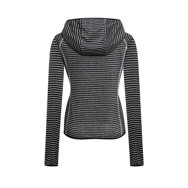 Damen Leichte Kapuzen-Zipjacke im Streifen-Look mit figurbetonter Passform und Raglanärmeln Nord Taschen