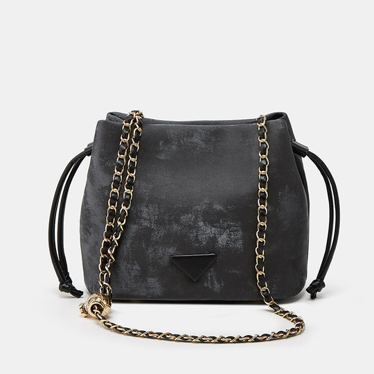 Damen Hobo-Tasche mit luxuriösem Veloursleder und eleganter Kettenverzierung Nord Taschen