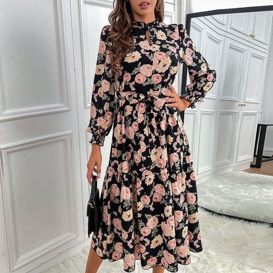 Damen Blumenkleid mit Rüschen und langen Ärmeln Nord Taschen
