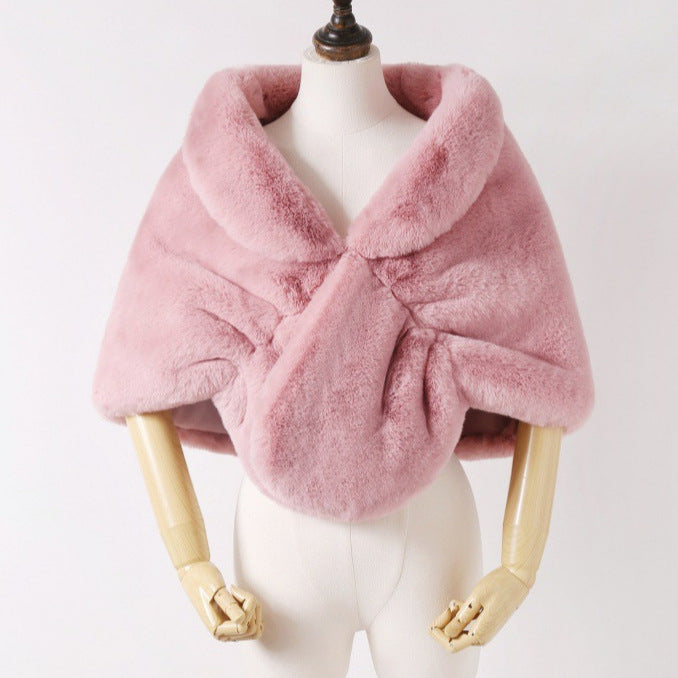 Damen Elegante Kunstpelz Stola im Capelet‑Schnitt Nord Taschen