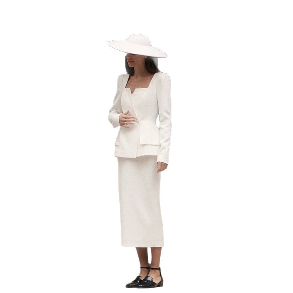 Damen Figurbetontes Tailleur‑Set mit markantem eckigem Ausschnitt und Schößchen Nord Taschen