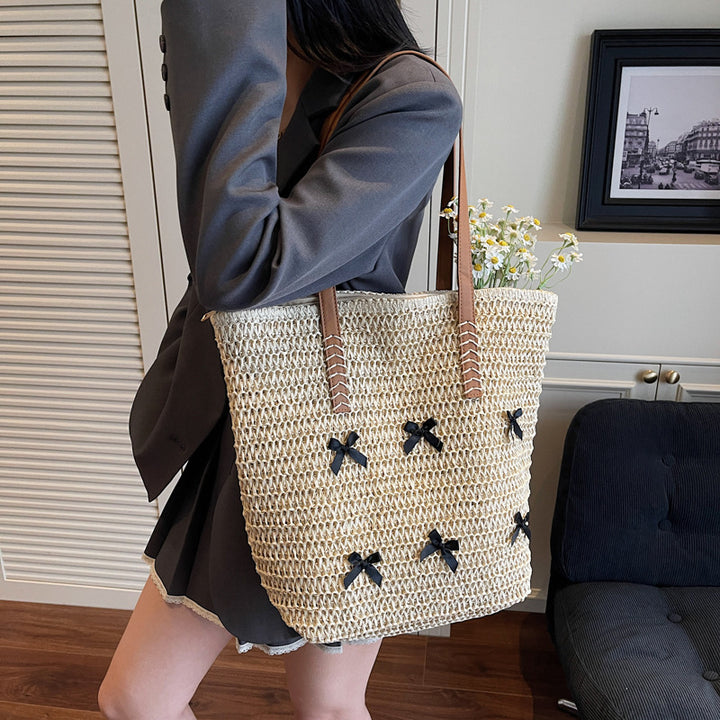 Damen Strohtasche mit verspielten Schleifenakzenten Nord Taschen
