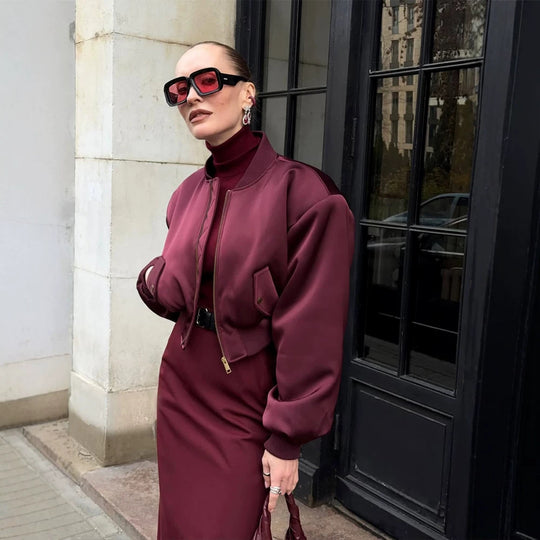Damen Kurzer Satin‑Bomber mit kastiger Silhouette, Pattentaschen und elastischem Bündchen Nord Taschen