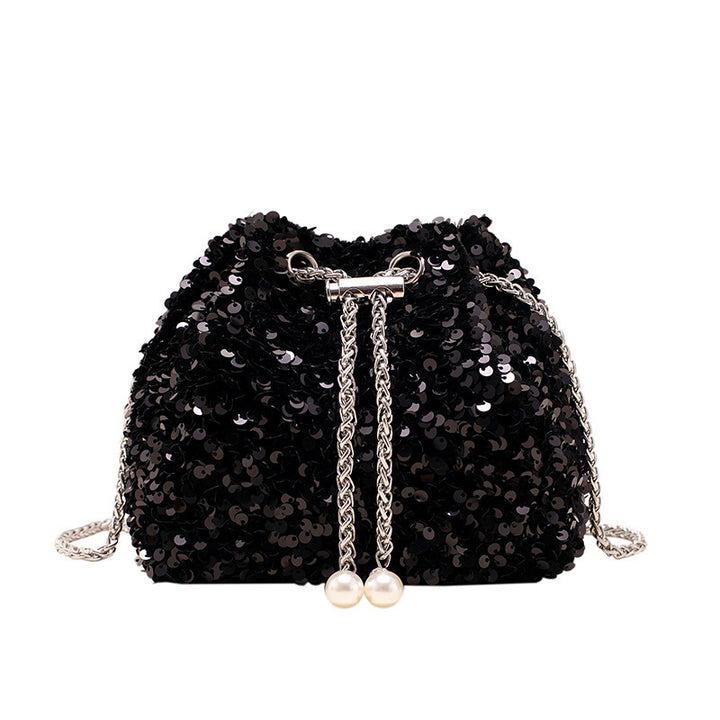 Damen Glamouröse Clutch mit Kettenverzierung Nord Taschen