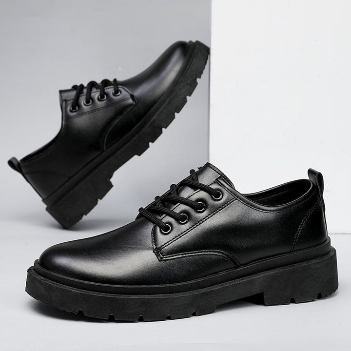 Herren Schnürschuhe im modernen Design