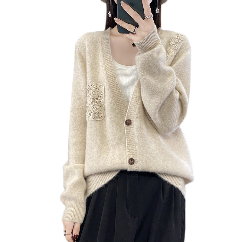 Damen Zweiteiliges Feinstrick‑Set mit Strickcardigan und Top sowie gehäkelten Blumenapplikationen Nord Taschen