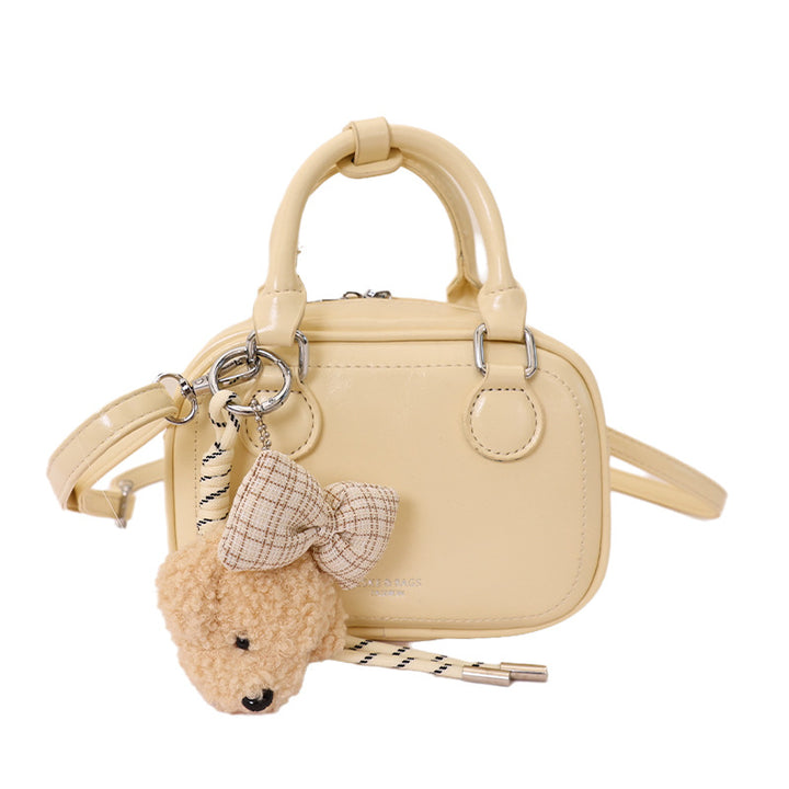 Damen Mini-Handtasche mit abnehmbarem Plüschanhänger Nord Taschen