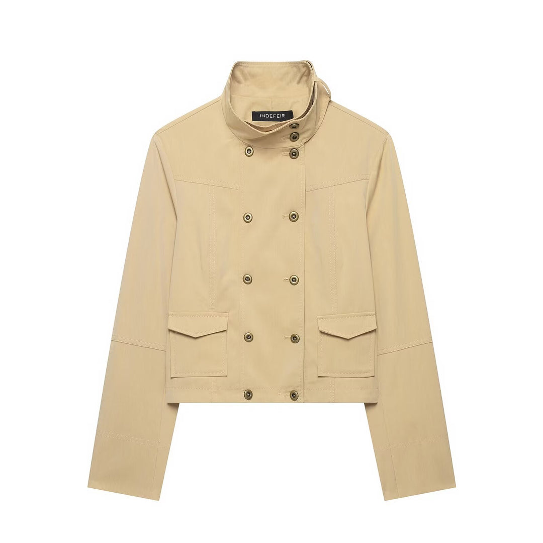 Damen Kurzer doppeltreihiger Utility-Blouson mit hohem Stehkragen und aufgesetzten Klappentaschen Nord Taschen