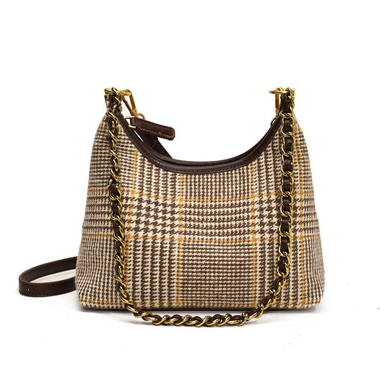 Damen Hobo-Tasche mit elegantem Karomuster und goldenen Kettenakzenten Nord Taschen