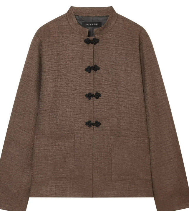 Damen Kurz geschnittene Leinenjacke mit Stehkragen und Froschverschlüssen Nord Taschen