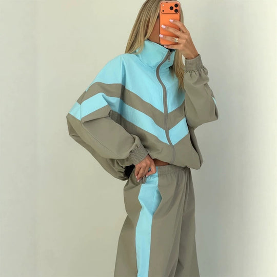 Damen Oversize-Trainingsanzug-Set mit Stehkragen und Kontraststreifen Nord Taschen