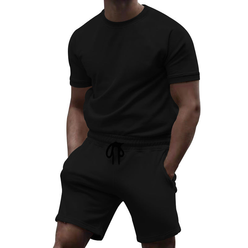 Herren Sportkombination mit kurzärmligem Oberteil und bequemen Shorts