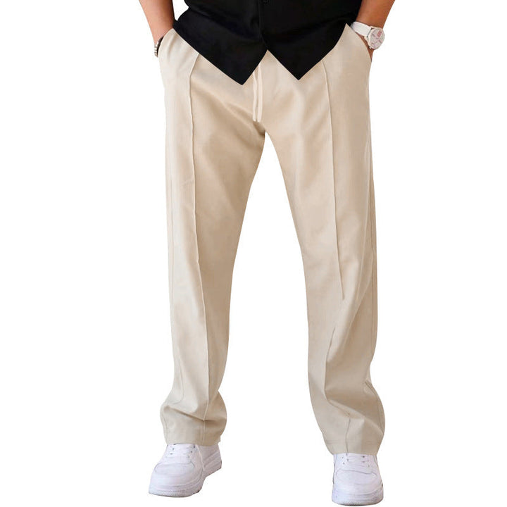 Herren elegante Freizeithose mit geradem Schnitt und klassischen Falten