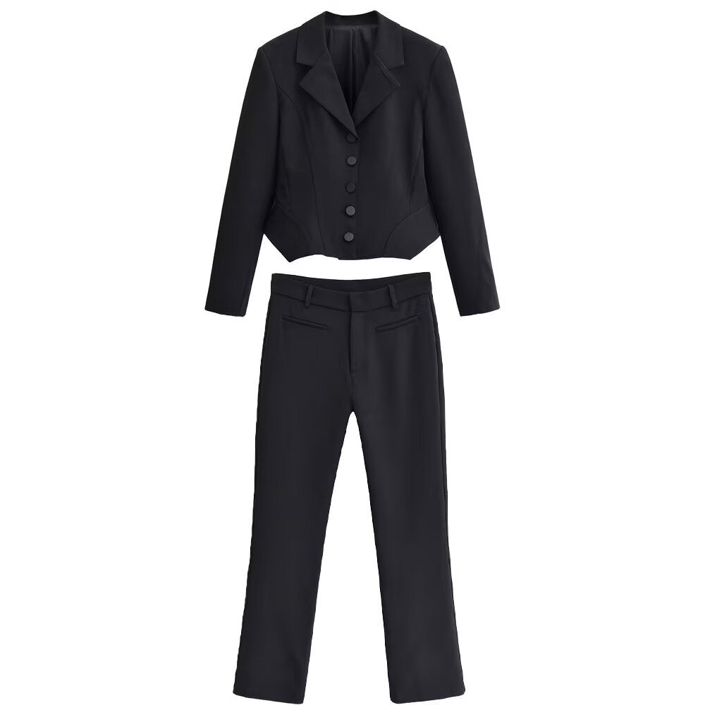 Damen Taillierter Cropped-Blazer mit Prinzessnähten und 5-Knopfreihe Nord Taschen