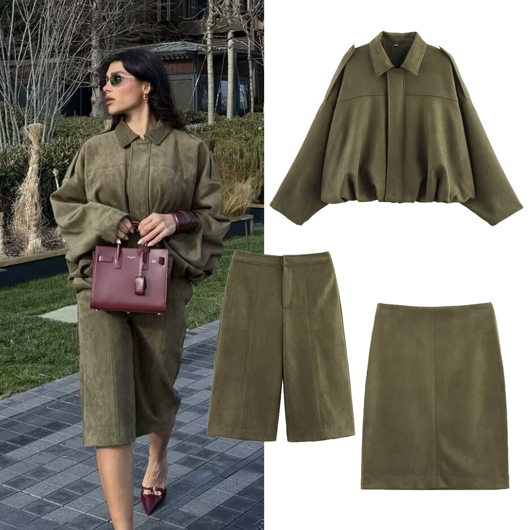 Damen Oversize-Suedejacke mit Schulterklappen, verdeckter Knopfleiste und elastischem Saum Nord Taschen