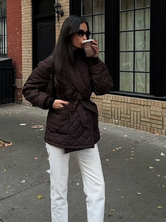 Damen Wickel-Steppjacke mit Taillenbindegürtel und Schalkragen Nord Taschen