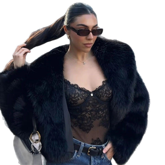 Damen Kurze Cropped Kunstpelzjacke mit voluminösem Schalkragen Nord Taschen