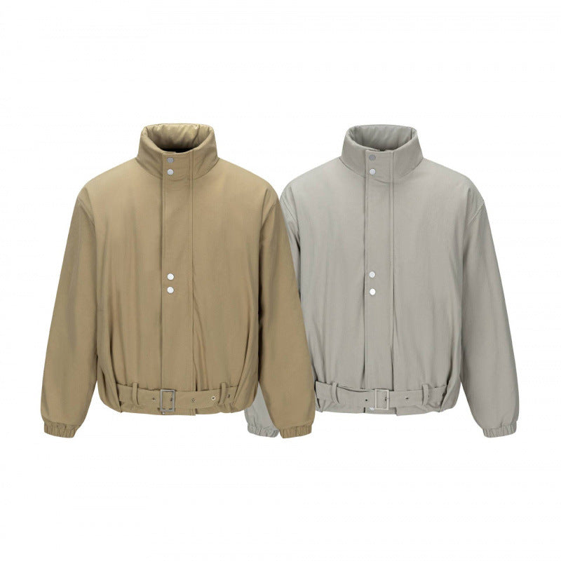 Herren Kurze technische Blousonjacke mit hohem Stehkragen, Taillengürtel und elastischen Bündchen Nord Taschen