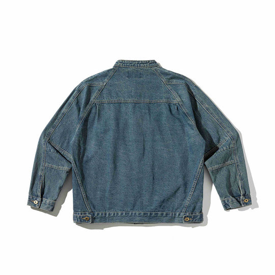 Unisex Boxy-Jeansjacke mit Stehkragen, markanter Nahtführung und Knopfleiste Nord Taschen