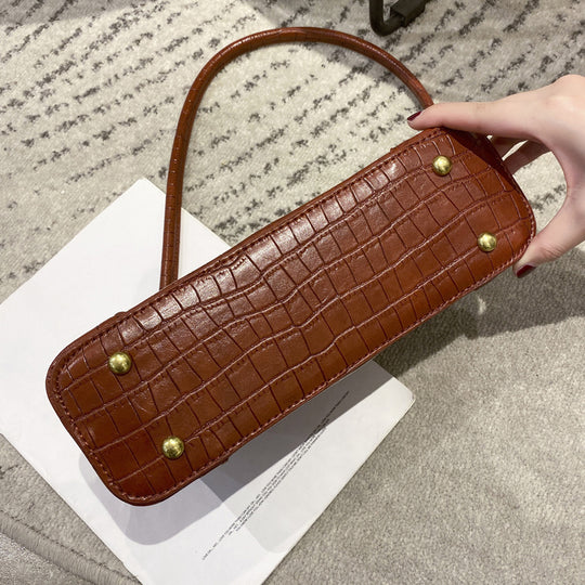 Damen elegante Handtasche mit modischem Design und strukturiertem Verschluss Nord Taschen