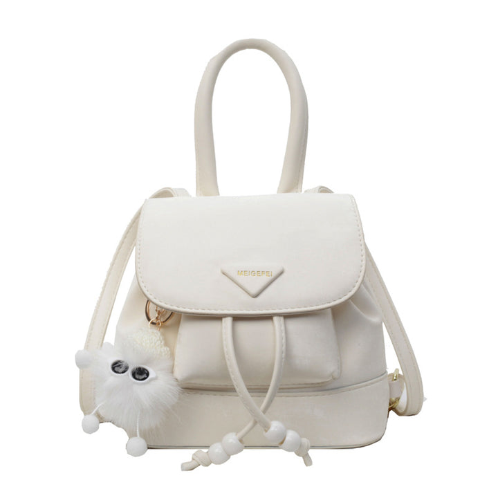Damen Mini-Rucksack mit verspieltem Design und Plüschanhänger Nord Taschen