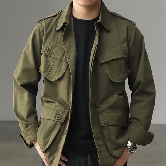 Herren Militärinspirierte Feldjacke mit aufgesetzten Pattentaschen und Schulterklappen Nord Taschen