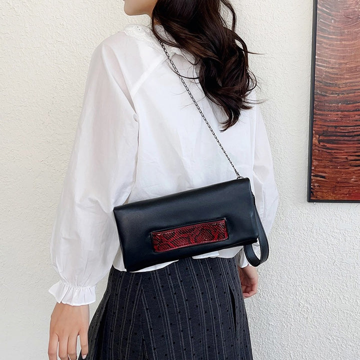 Damen modische Clutch mit eleganter Kunstleder-Oberfläche Nord Taschen