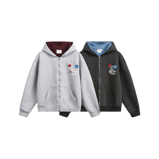 Unisex Kapuzen‑Sweatjacke mit Print‑Badges und Zweiwege‑Reißverschluss Nord Taschen
