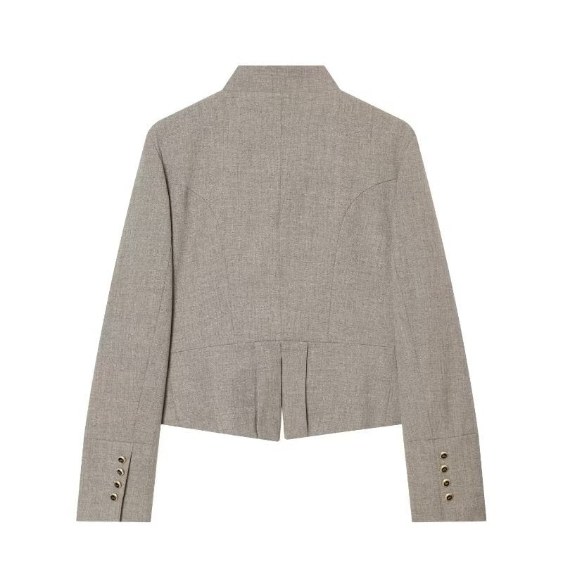 Damen Kurzblazer im Military‑Stil mit Stehkragen, doppelreihiger Zierknopfleiste und taillierter Silhouette Nord Taschen