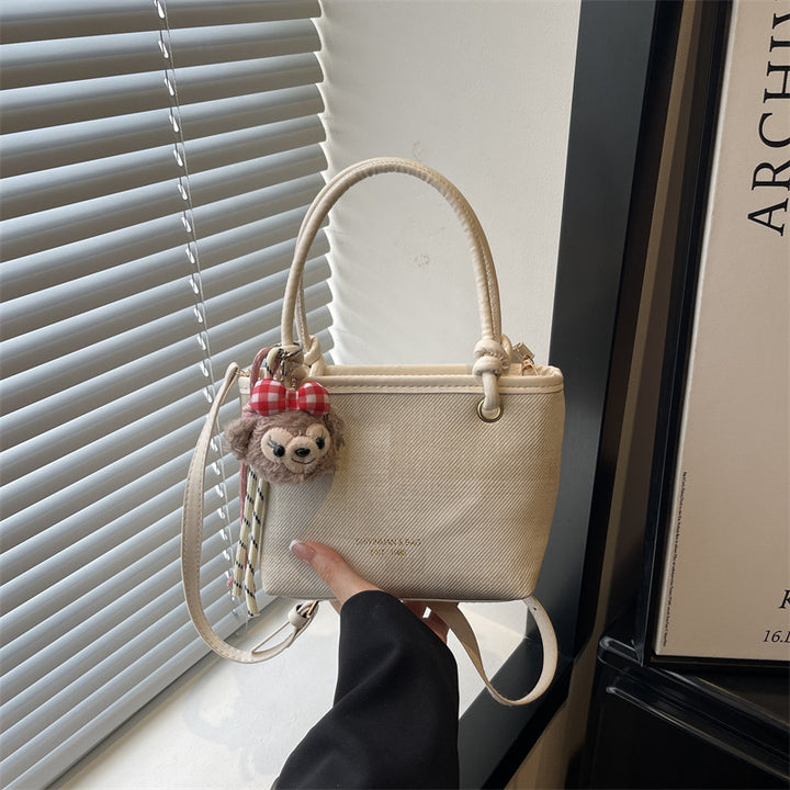 Damen Mini-Handtasche mit abnehmbarem Plüschtier-Anhänger Nord Taschen