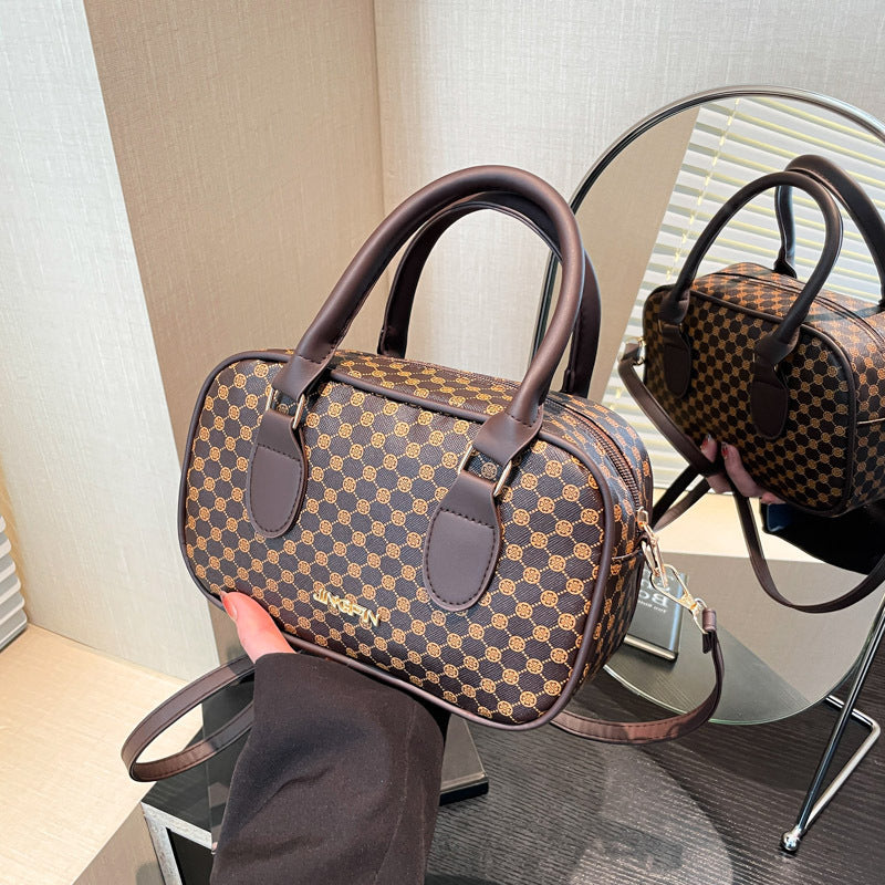 Damen Handtasche mit elegantem geometrischen Muster Nord Taschen