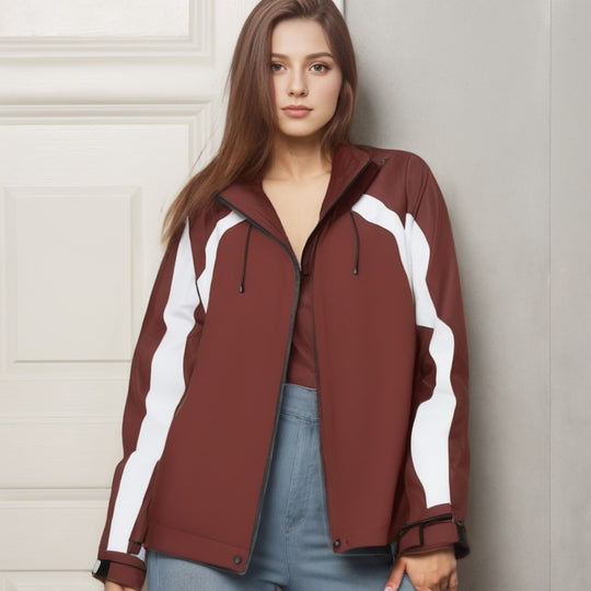 Damen Leichte Kapuzen-Regenjacke mit Kontraststreifen und Mesh‑Futter Nord Taschen