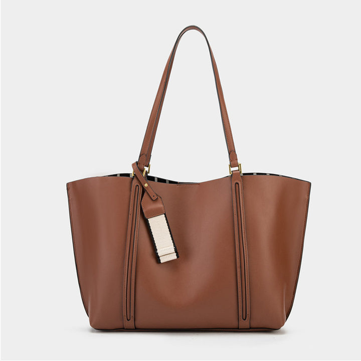 Damen Tragetasche mit eleganter Silhouette und geräumigem Innenraum Nord Taschen